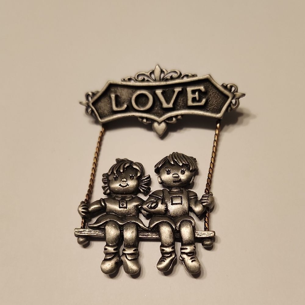 Signed JJ Jonette Jewelry Kids On Swing Friends Silvertone Brooch Pin Vintage
